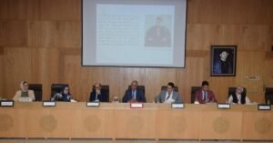 لجنة-المناقشة-اطروحة-دكتوراه.jpg