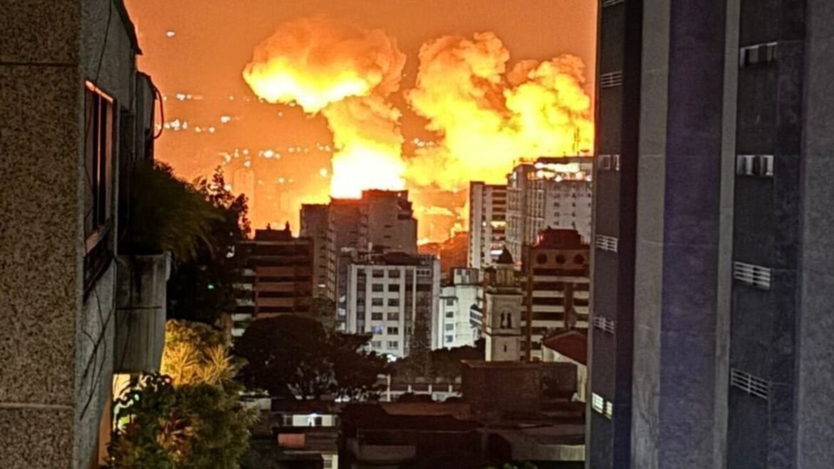 انفجارات-كاراكس-هجوم-اميركي.jpg 3 يناير، 2026